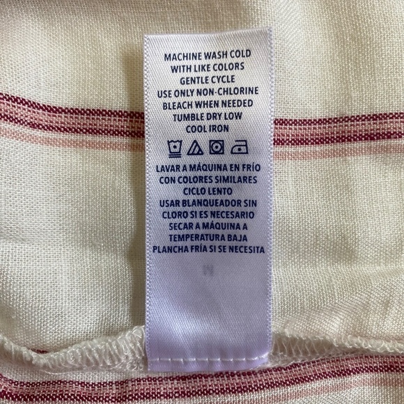 Splendid V-Neck Blouse, Ivory with Vertical Red/Pink Stripes, Medium NWT - Picture 10 of 10